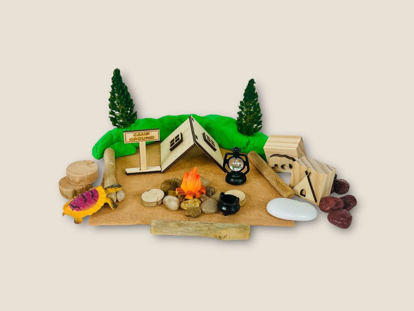 Camping Sensory Bin, Play Dough Camping Kit, Camping Busy Box, Adventure Activity Bin for Children, Birthday Gifts, Kinetic Sand kit