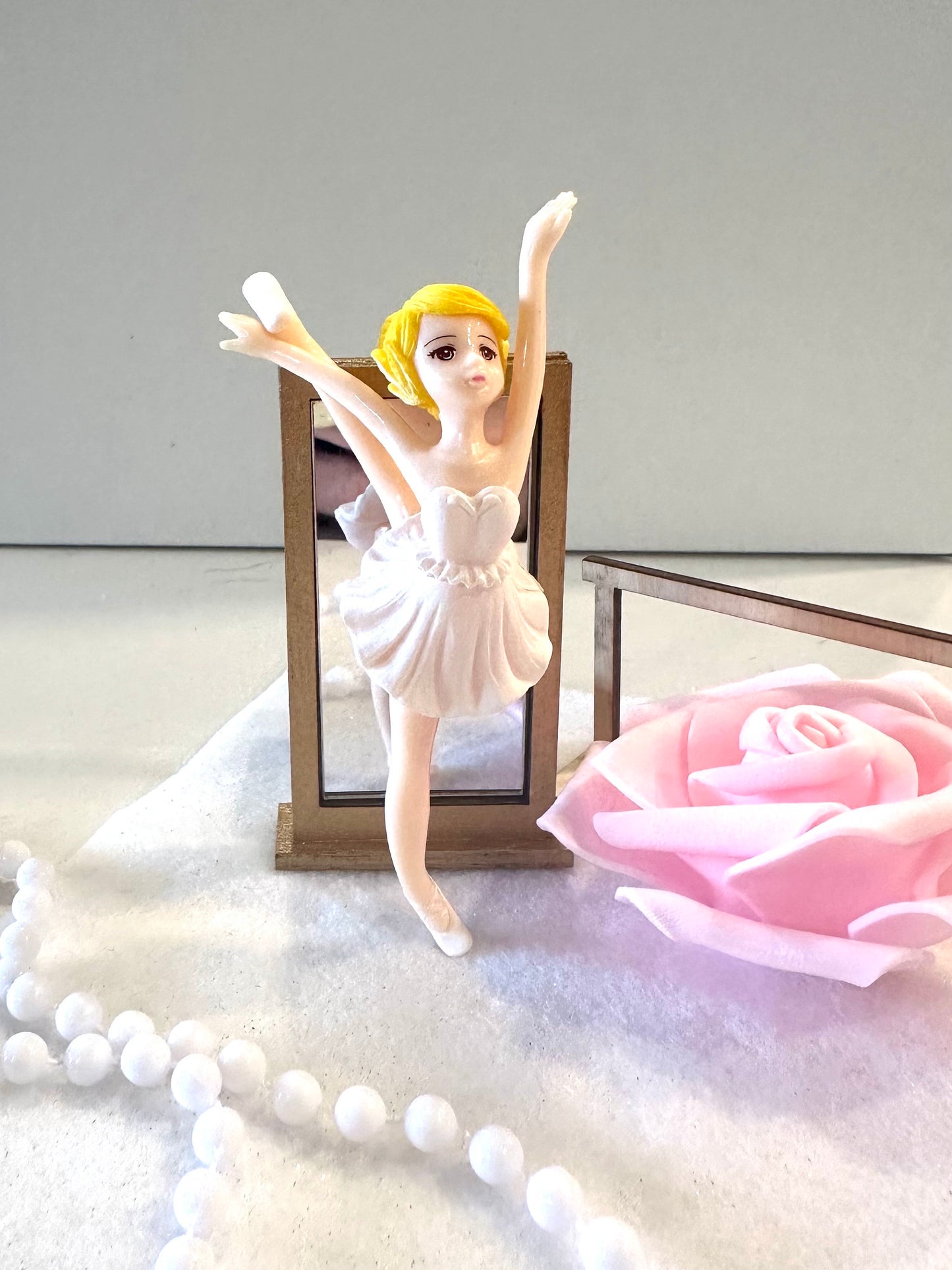 Enchanting Ballerina Princess Sensory Busy Box, Ballet Kinetic Sand Sensory Kit, Dance Inspired Gift for Girls, Imaginative Play Bin