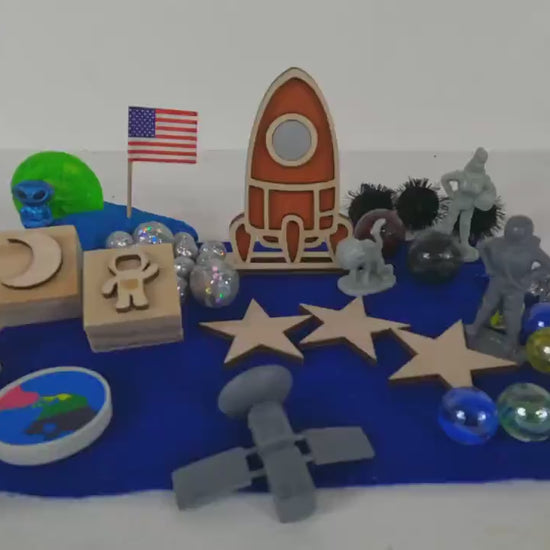 Astronaut Play Dough Sensory Kit , Outer Space Play Dough Busy Box. Space Inspired Toy Set for Imaginative Play Bin, Gift for Boy