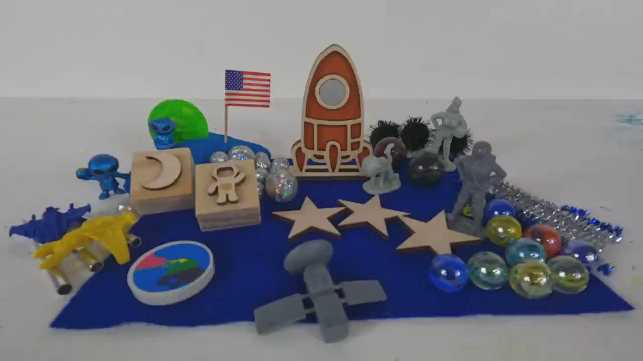 Astronaut Play Dough Sensory Kit , Outer Space Play Dough Busy Box. Space Inspired Toy Set for Imaginative Play Bin, Gift for Boy